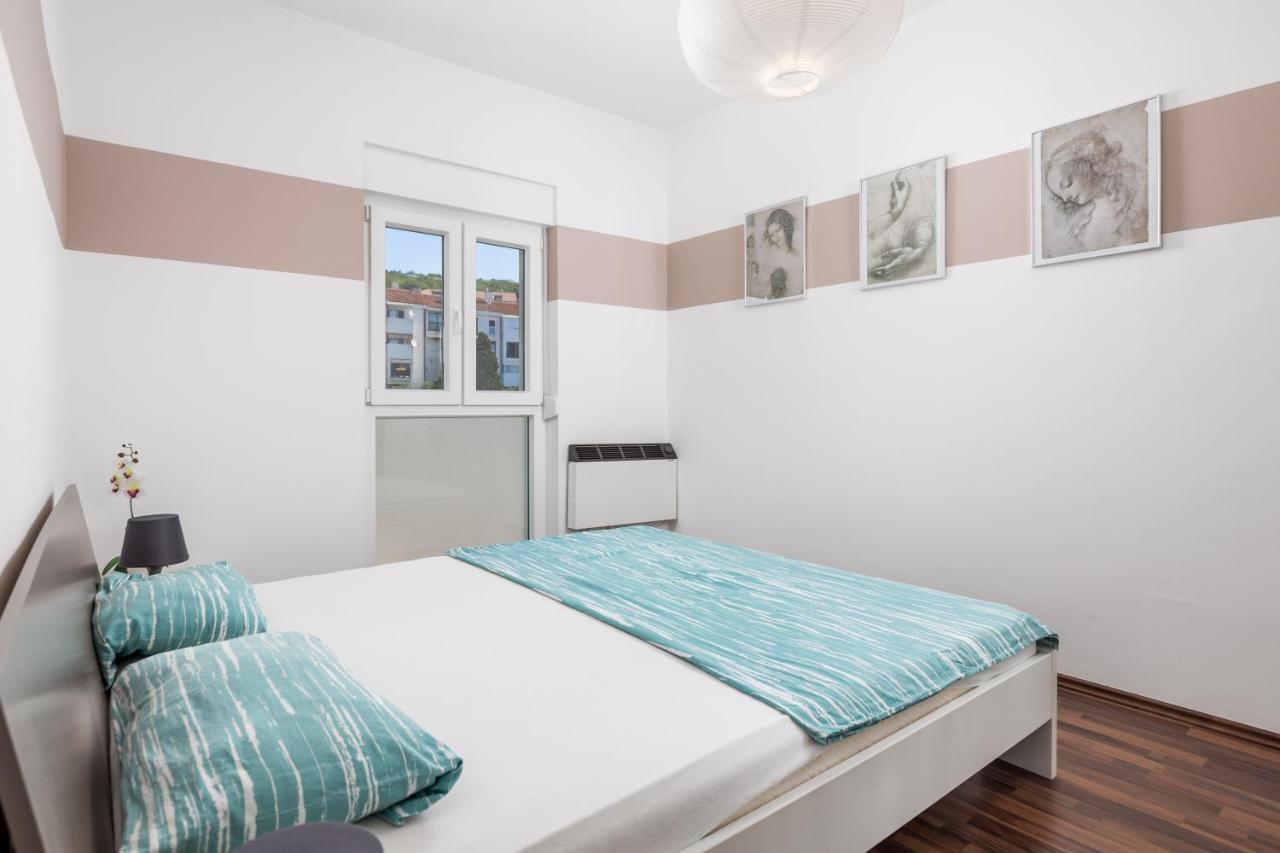 Apartment Kvarner View Кострена Экстерьер фото